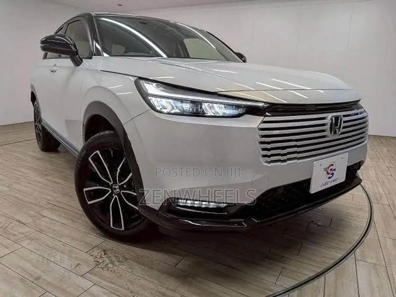 Honda Vezel Z PLAY MOON ROOF 2026