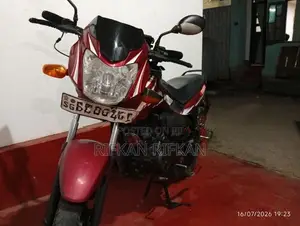 TVS Metro 2015