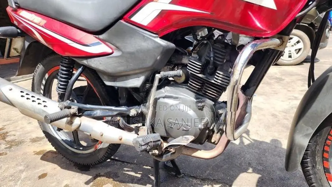 TVS Metro ES 2016