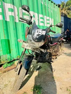 Bajaj Discover 125 2012