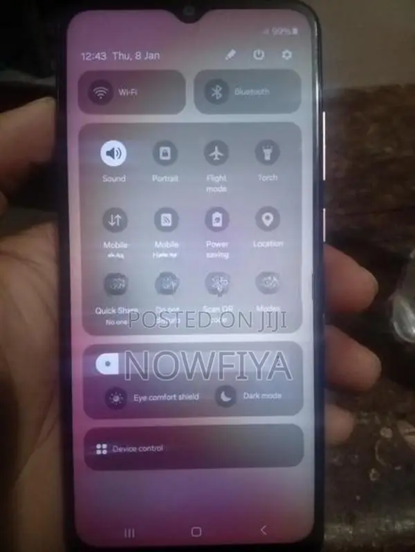 Samsung Galaxy A20e (Used)