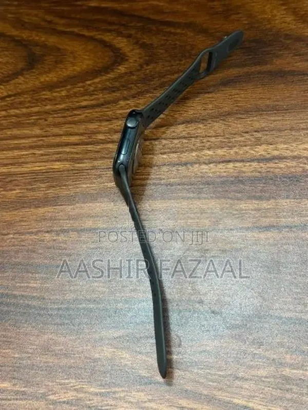Apple series 7 45MM (Used)