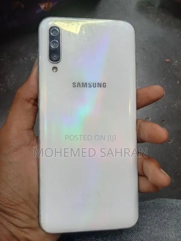 Samsung Galaxy A50 (Used)