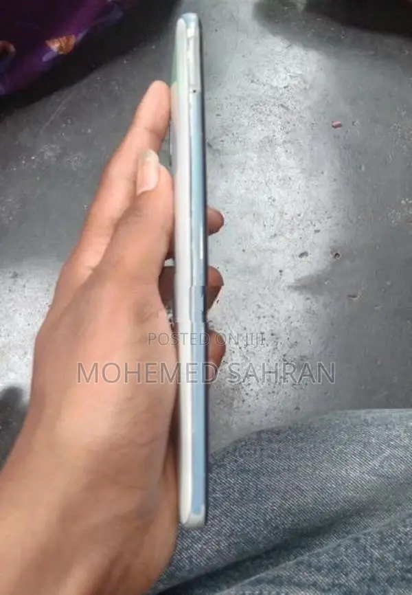 Samsung Galaxy A50 (Used)