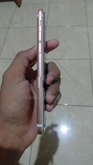 Apple iPhone 6S (Used)