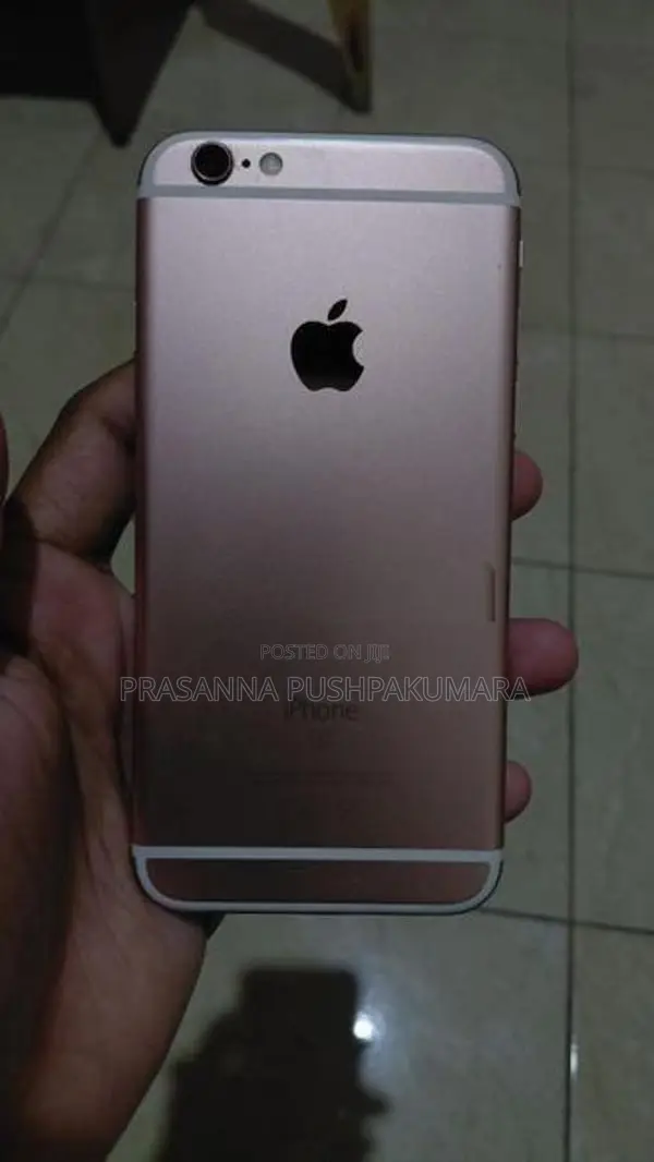 Apple iPhone 6S (Used)