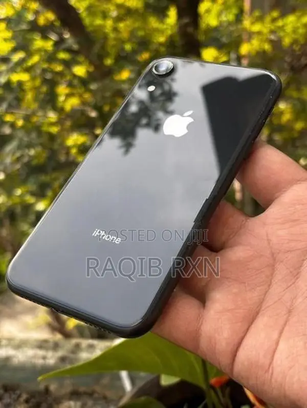 Apple iPhone XR Black (Used)