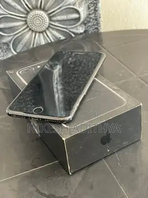Apple iPhone 7 Plus 128GB (Used)