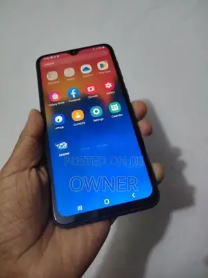 Samsung Galaxy A10 2GB 32GB (Used)