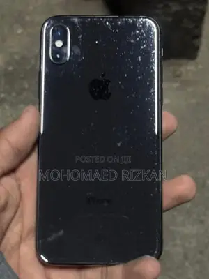 Apple iPhone X (Used)