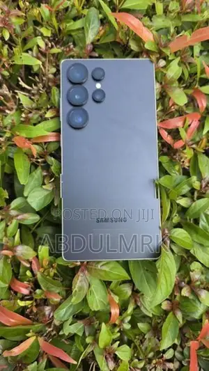 Samsung Galaxy S25 Ultra (Used)