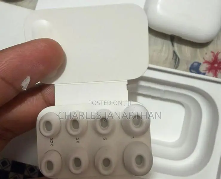 Apple AirPods Pro 3 (Used)