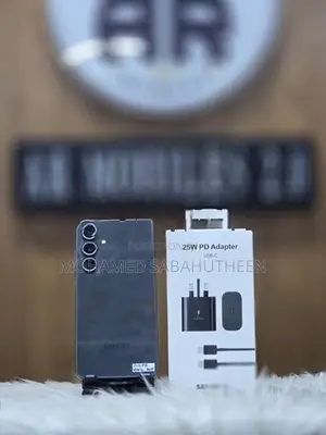 Samsung Galaxy S24 FE 5G (Used)