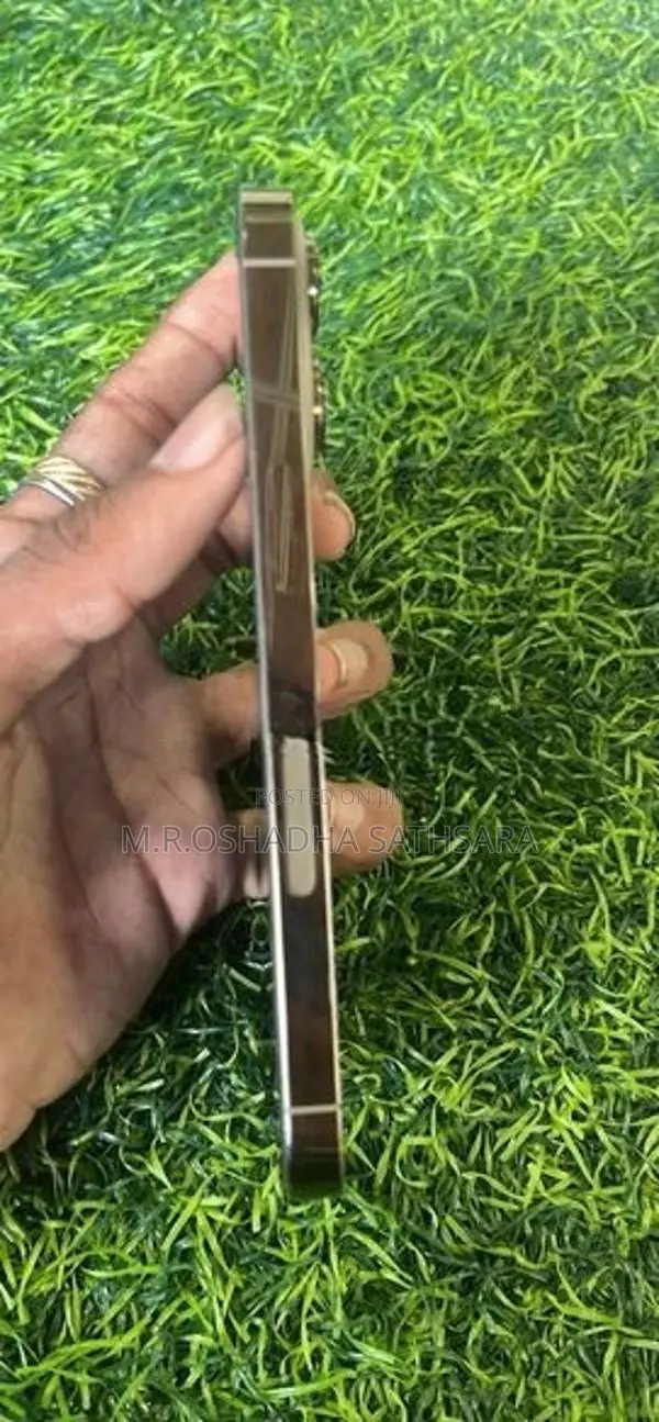 Apple iPhone 13 Pro 𝐈 𝐩𝐡𝐨𝐧𝐞 𝟏𝟑 𝐩𝐫𝐨 𝟐𝟓𝟔𝐆𝐁 (Used)