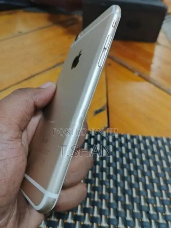 Apple iPhone 6 (Used)