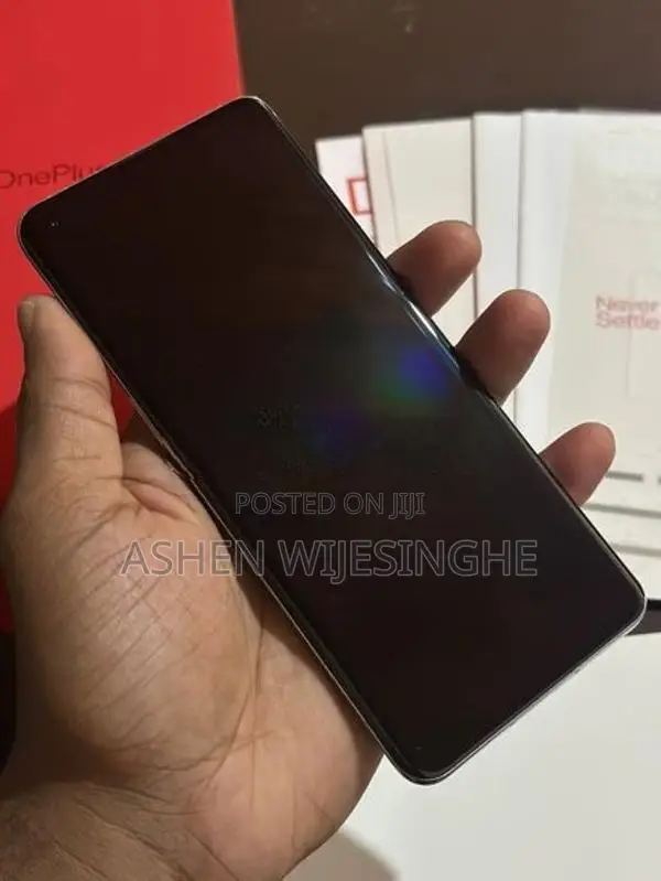 OnePlus 9 Pro (Used)