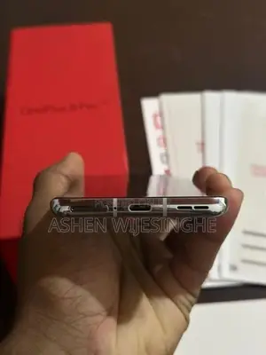 OnePlus 9 Pro (Used)