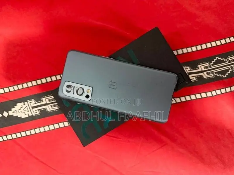 OnePlus Nord 2 (Used)