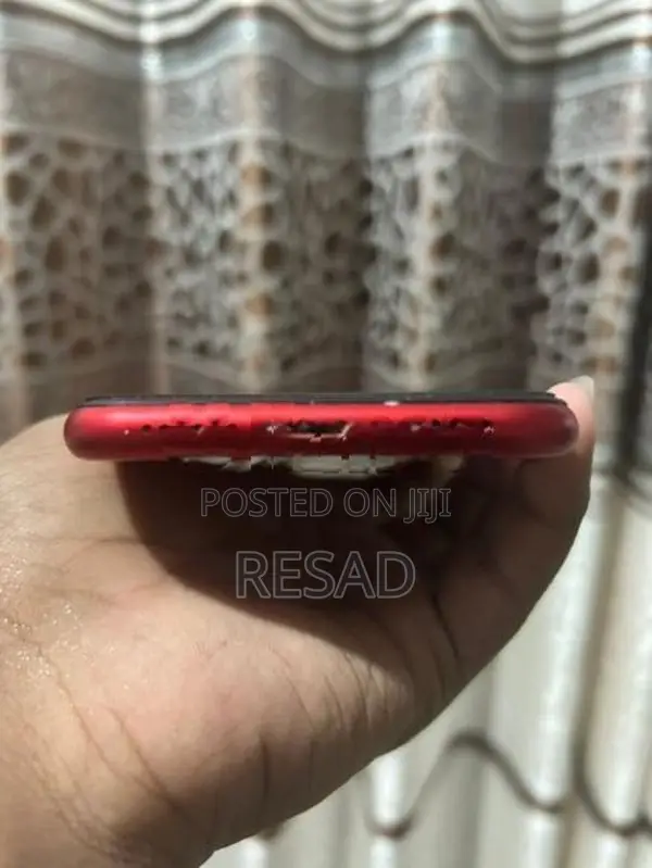 Apple iPhone 11 (Used)