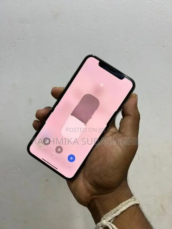 Apple iPhone XS 256GB (Used)