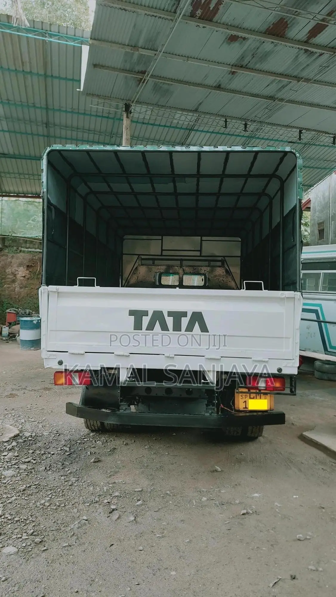 Tata Ultra 612 Lorry - Sale