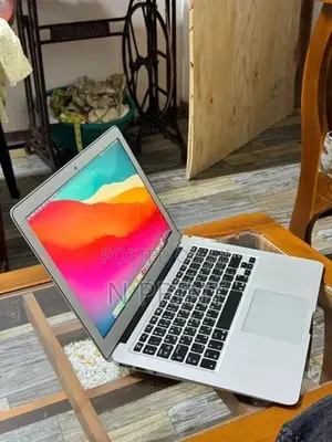 Apple Macbook Air