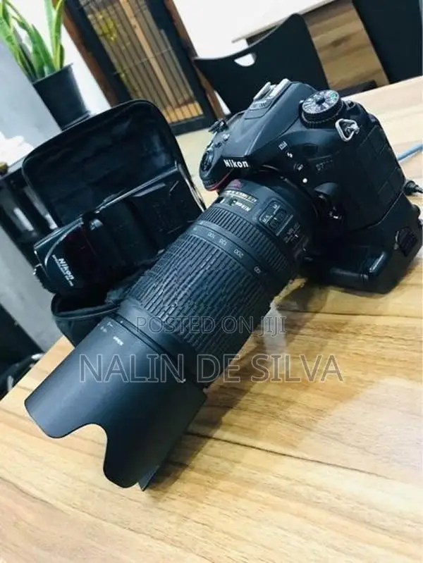 Nikon D7100 Full Set Lens Speed Light