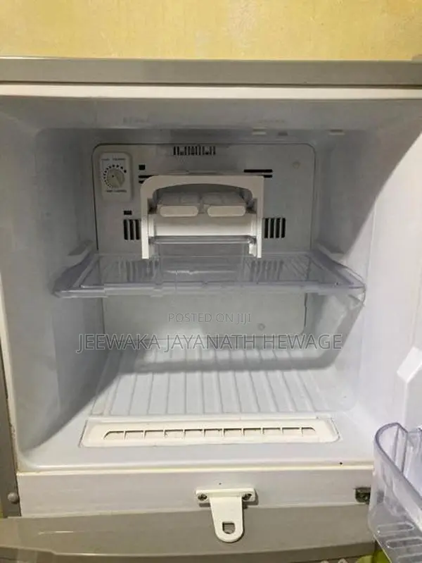 Singer GEO-260NF Refrigerator