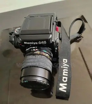 MAMIYA 645 PRO FILM CAMERA WITH LENS + ACCESSORIES