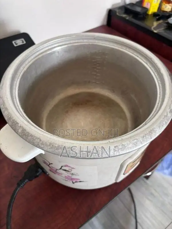1KG Rice Cooker (daytron)
