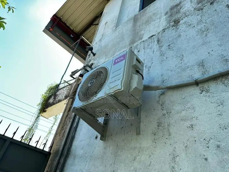 TCL 12000BTU Non-inverter Air Conditioner SaveIN Series
