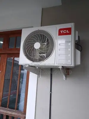 12000BTU NON INVERTER AIR CONDITIONER TCL