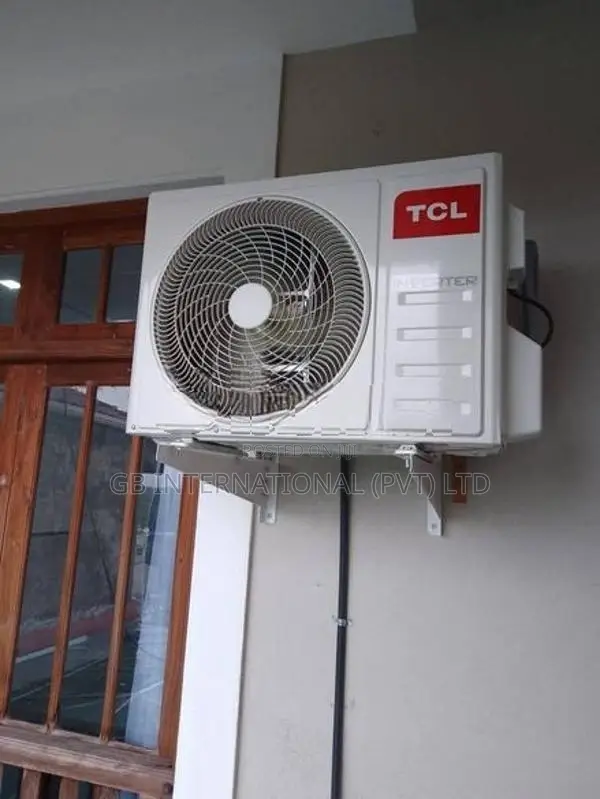 12000BTU NON INVERTER AIR CONDITIONER TCL