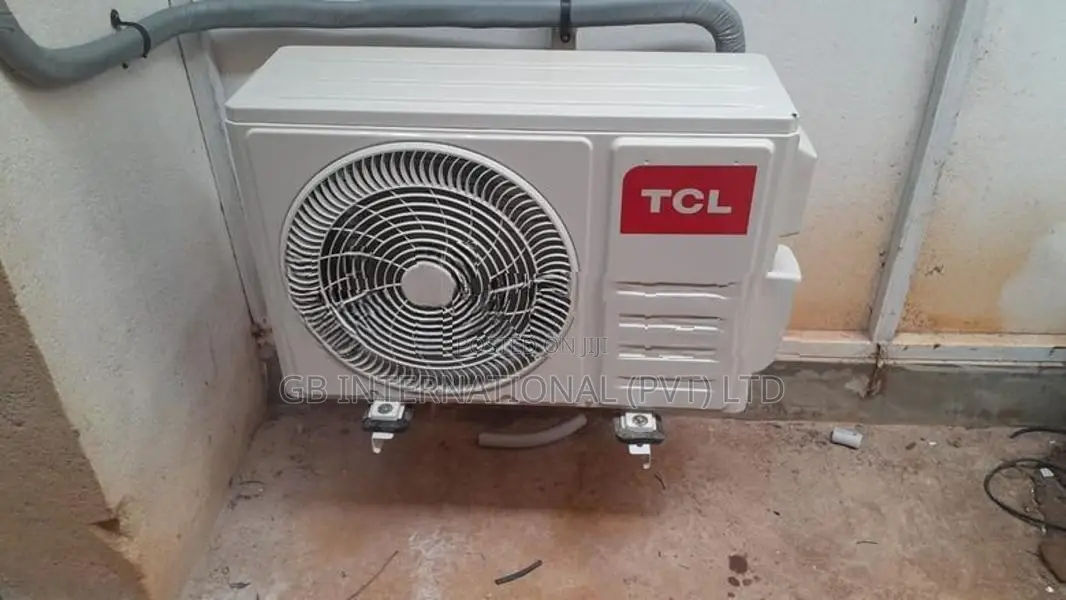 12000BTU NON INVERTER AIR CONDITIONER TCL
