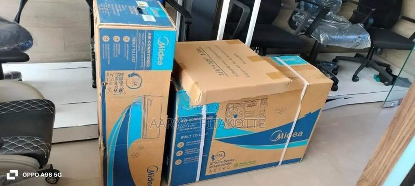 Midea Air Conditioner 18000BTU - inverter