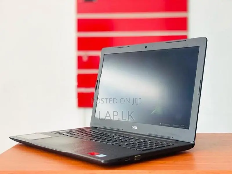 Dell Vostro 3590 Core i7 10510U 10th Gen Radeon 610 2GB VGA 15.6 FullH