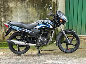 TVS Metro 2016