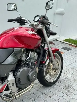 Honda Hornet 2012