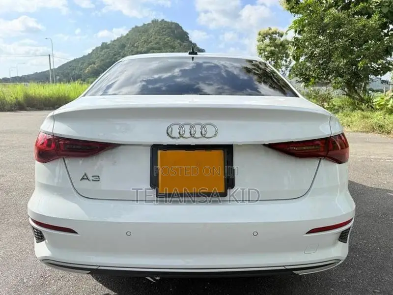 Audi A3 Sedan Turbo Hybrid 2023