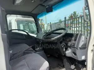 Isuzu Elf Freezer 16.5 2018