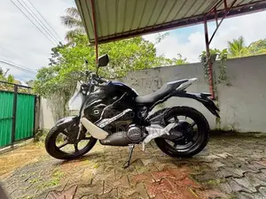 Vmoto Street Hunter 2025