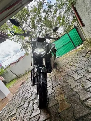 Vmoto Street Hunter 2025