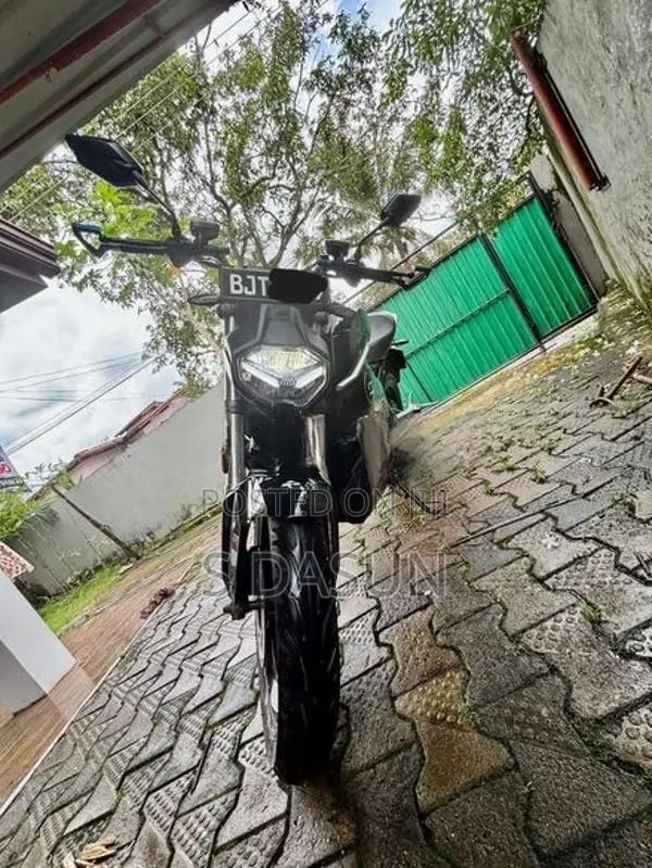 Vmoto Street Hunter 2025