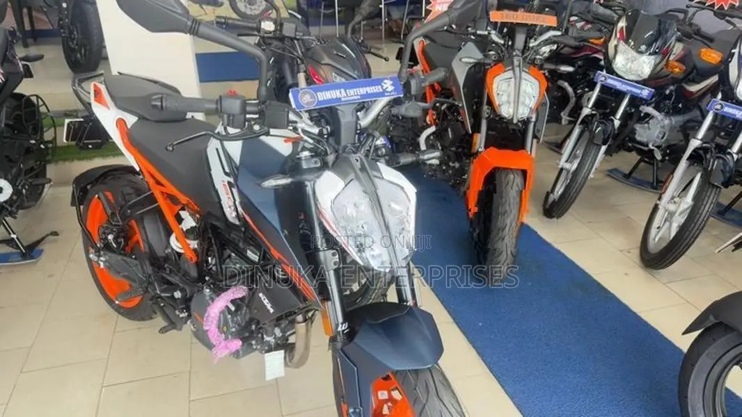 KTM Duke 160 2026