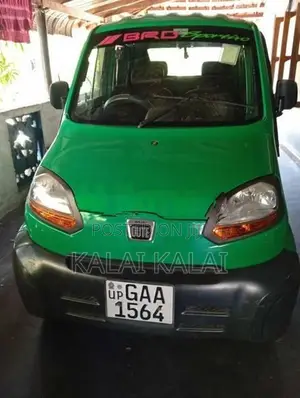 Bajaj Qute 2018
