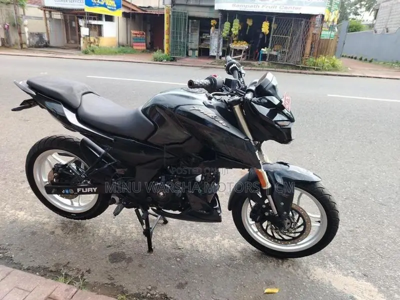 Bajaj Pulsar N160 2025