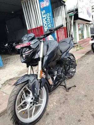 Bajaj Pulsar N160 2025