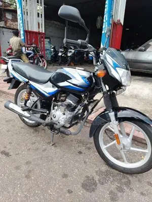 Bajaj CT100 2025