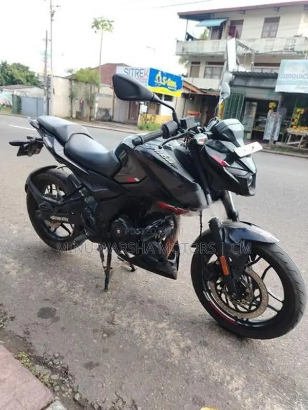Bajaj Pulsar N160 2025
