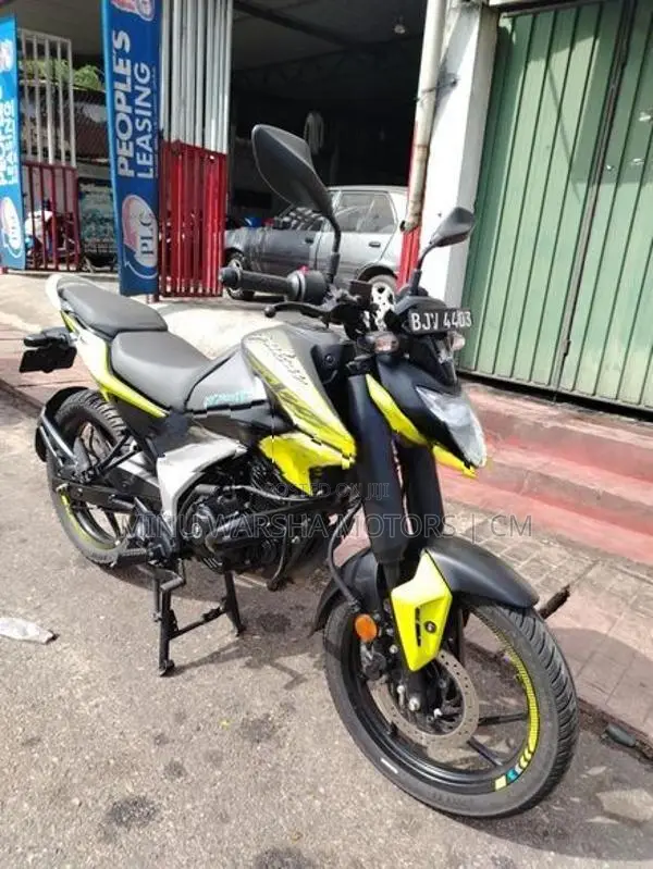 Bajaj Pulsar NS 125 2025